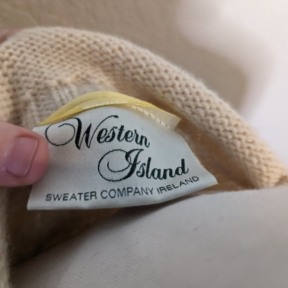 Vtg Western Island 100% Wool Irish Sweater | XL | Oversized Cream Sweater - Picture 3 of 6